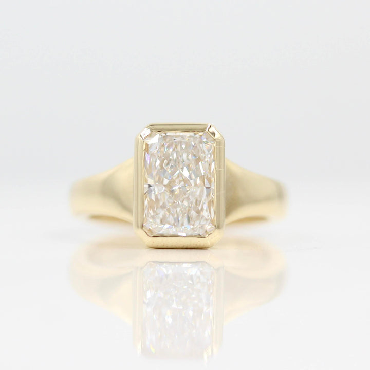 The Billie Ring (Radiant) in Yellow Gold with 2ct LGD against a white background