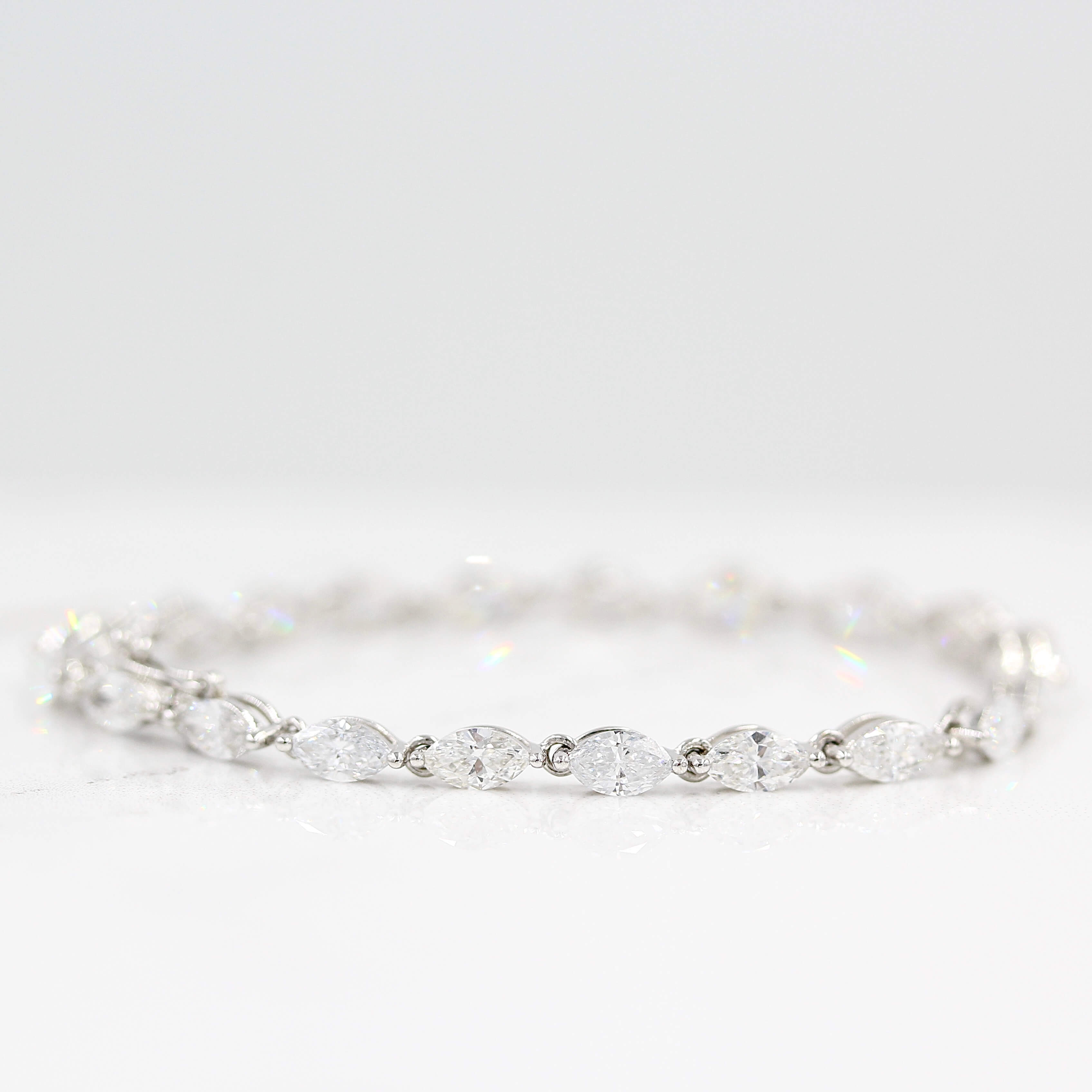 The Marquise Lab-Grown Diamond Tennis Bracelet in White Gold – Taylor ...