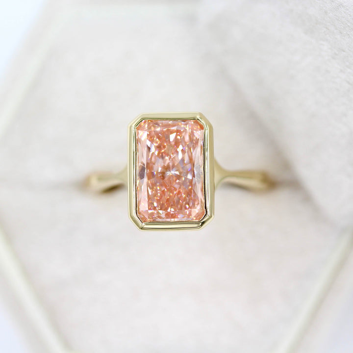 Ready to Ship Ring Lab-Grown Diamond / 14k Yellow Gold / 3.5ct The Stevie Ring (Radiant) in Yellow Gold with 3.5ct Pink Lab-Grown Diamond