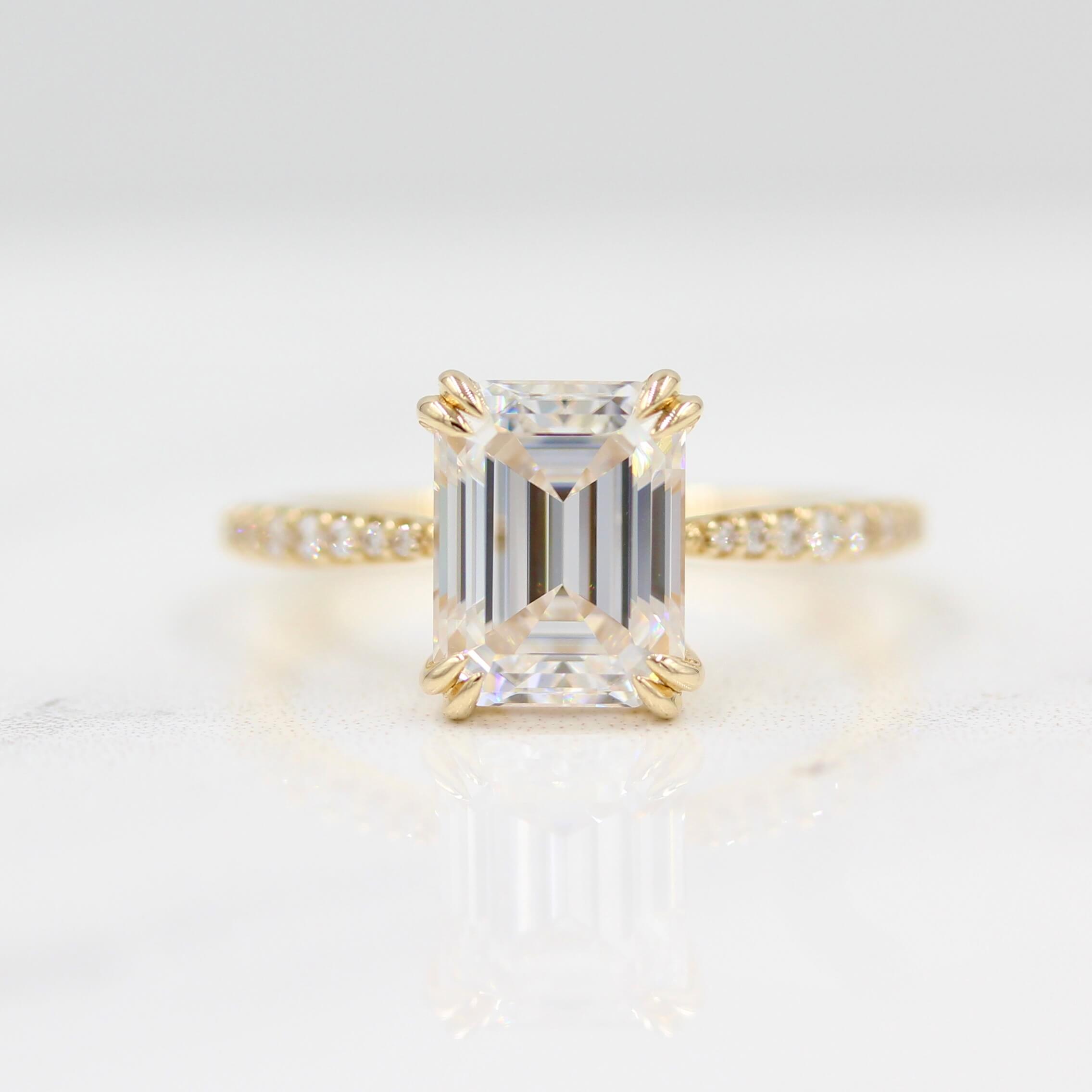 Diamond Baguette Ring, Three Stone Wedding Band, Stackable Gold Band  Diamond Ring, Diamond Trio Gold Ring - Etsy | Baguette diamond rings, Etsy gold  ring, Gold band diamond ring